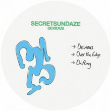 Secretsundaze - Devious (Secretsundaze)